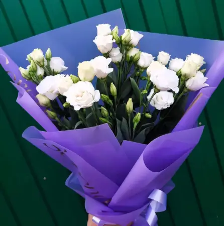 Белый букет из эустом